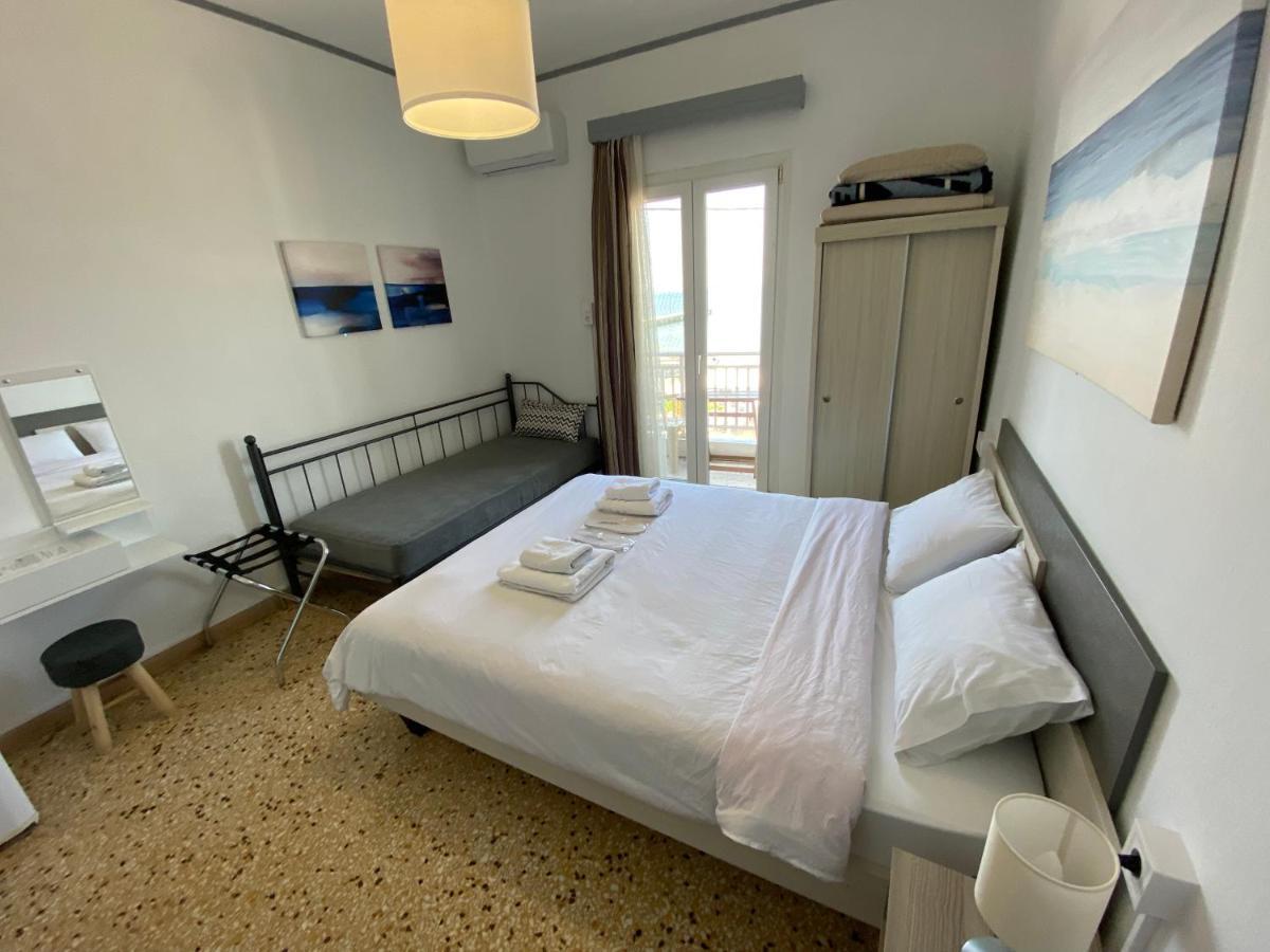 Sunset View Rooms Agia Triada  Eksteriør billede