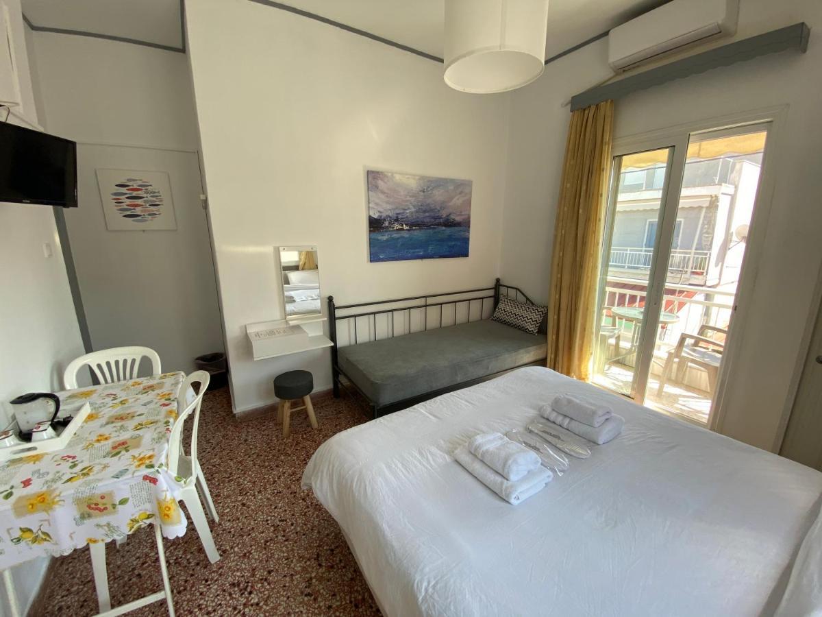 Sunset View Rooms Agia Triada  Eksteriør billede