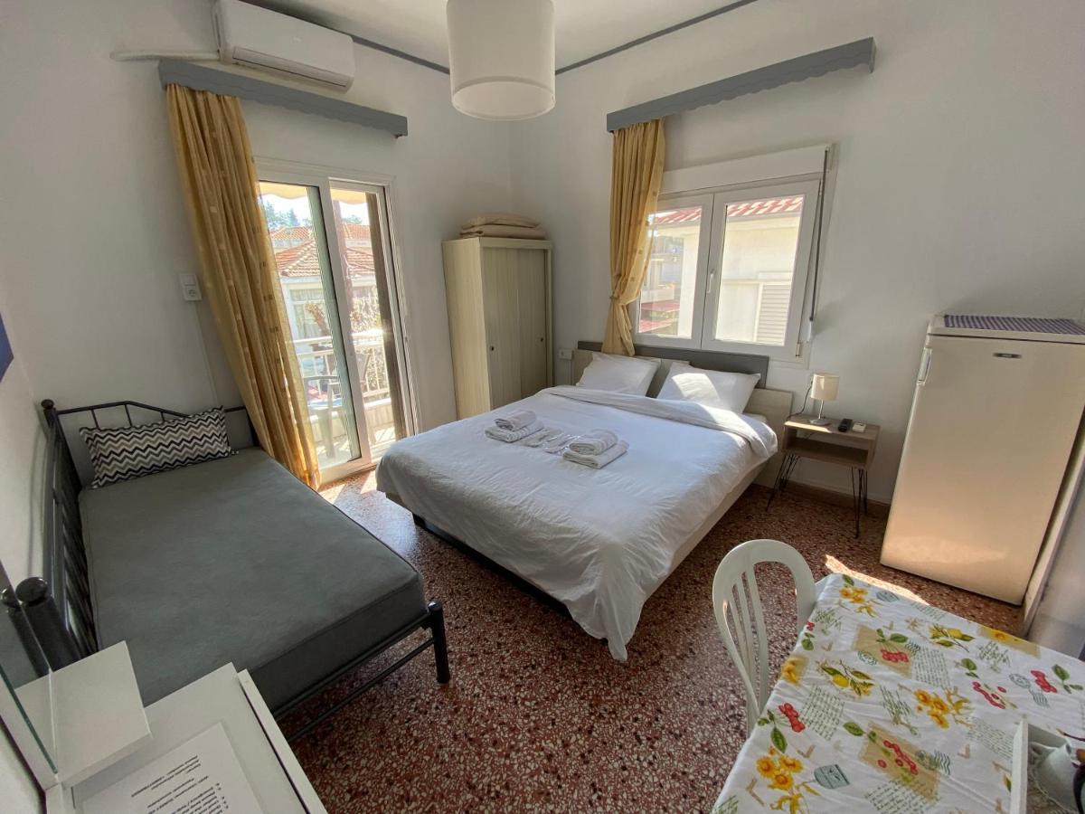 Sunset View Rooms Agia Triada  Eksteriør billede